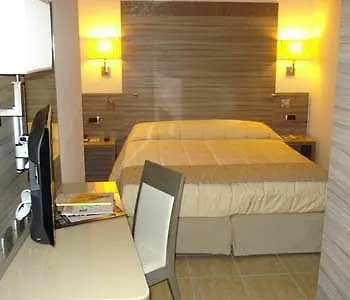 Morrisson Exclusive Rooms Rome Italy