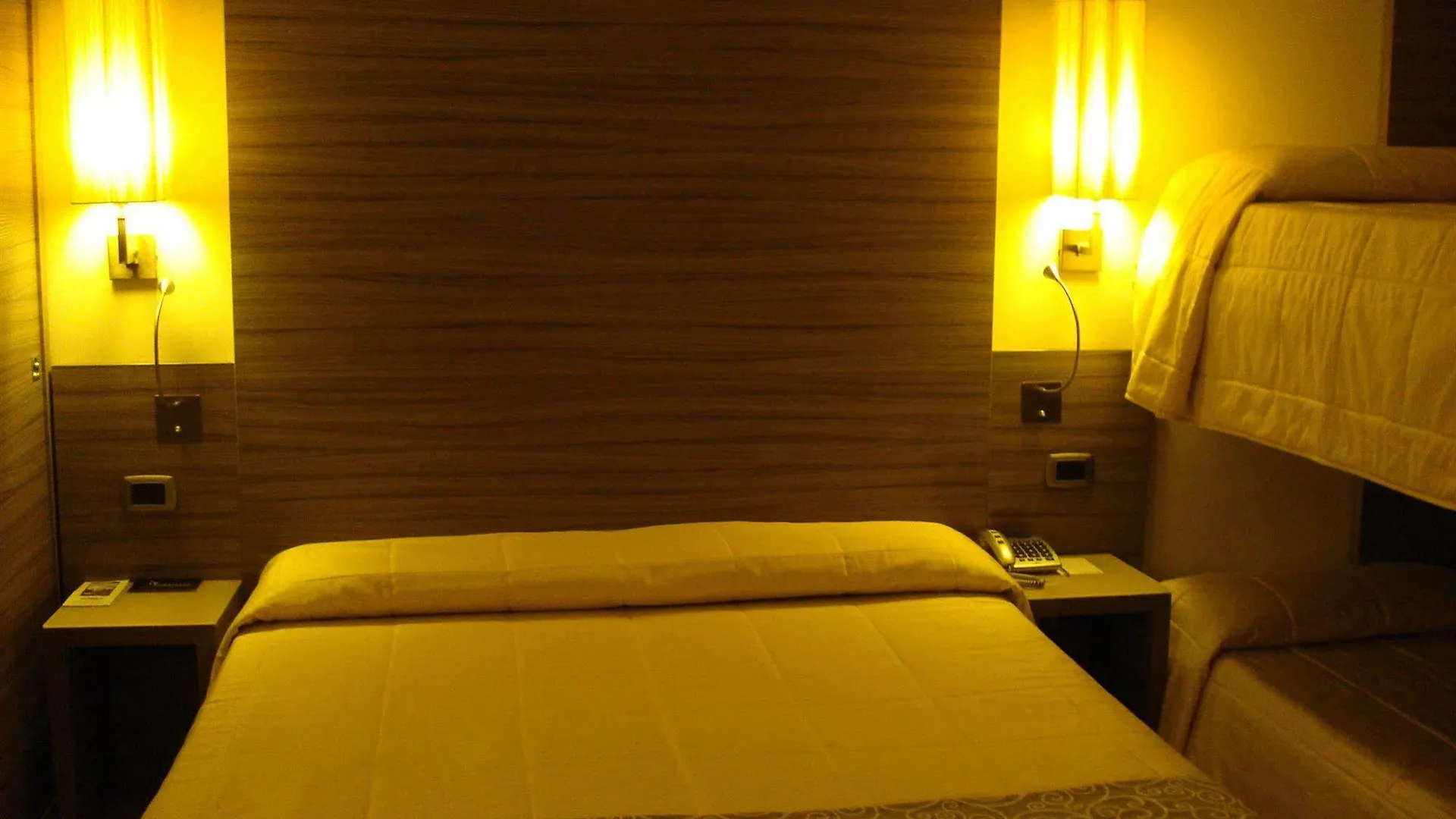 Morrisson Exclusive Rooms Řím 2*,